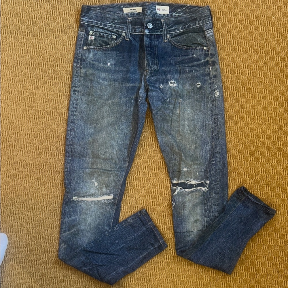 AG Adriano Goldschmied The Nikki Straight Leg Jeans in Distressed Blue